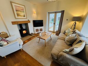 Photo 5- click for photo gallery